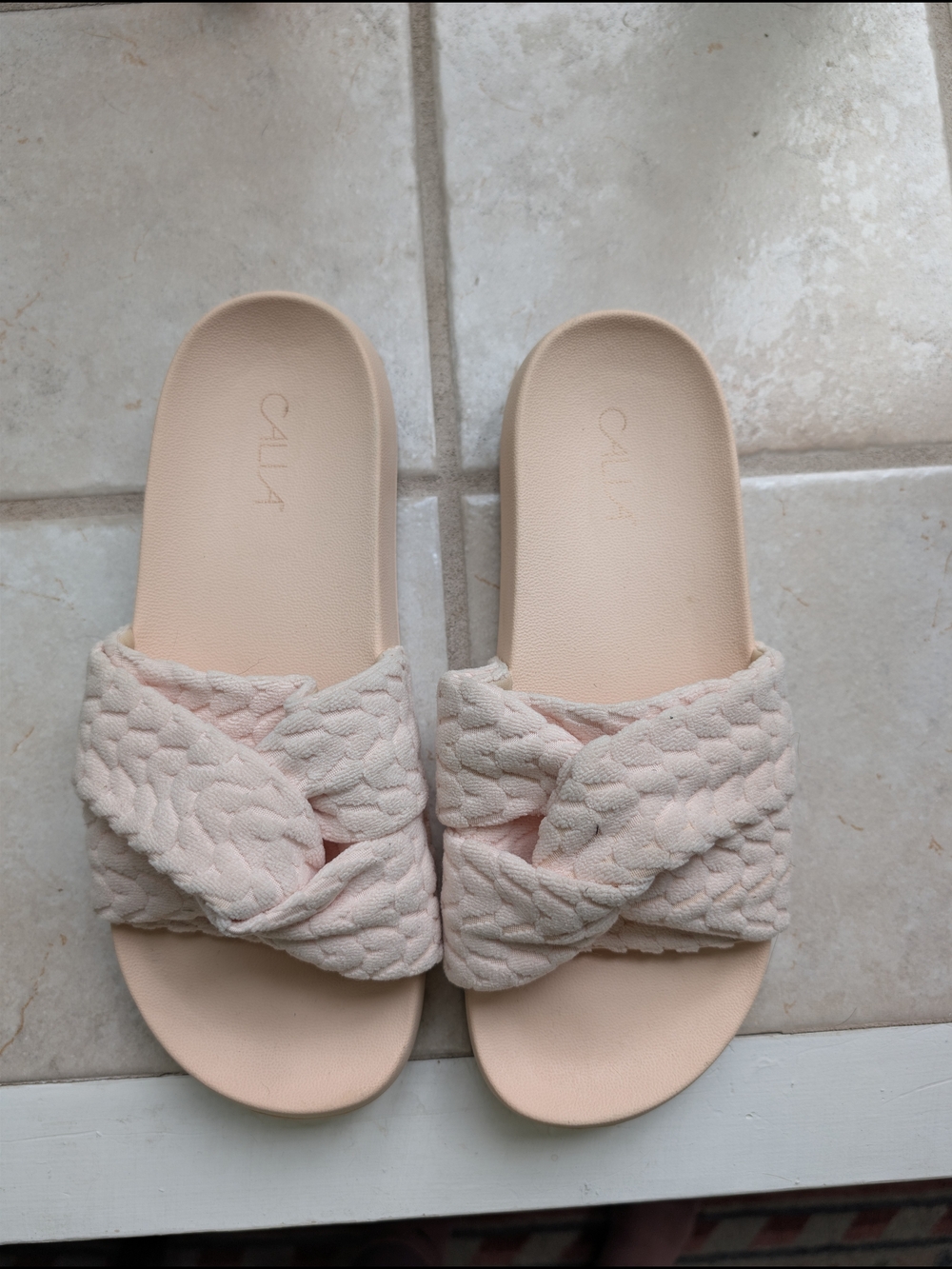 CALIA by Carrie Underwood Pale Pink Quilted Slide Sandals